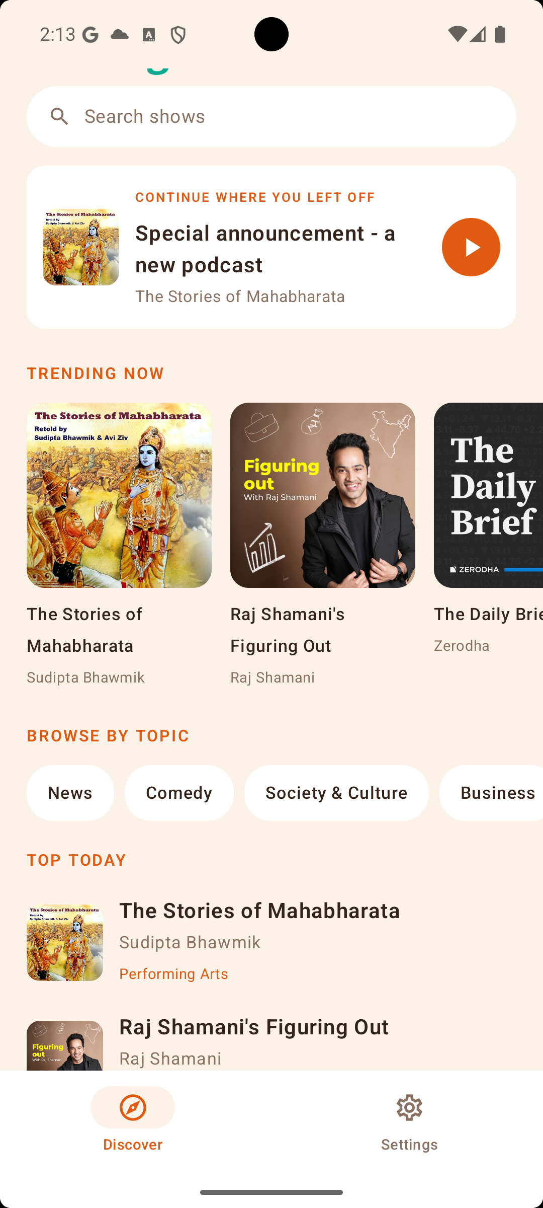 Podlingo India Discover screen with trending Indian podcasts